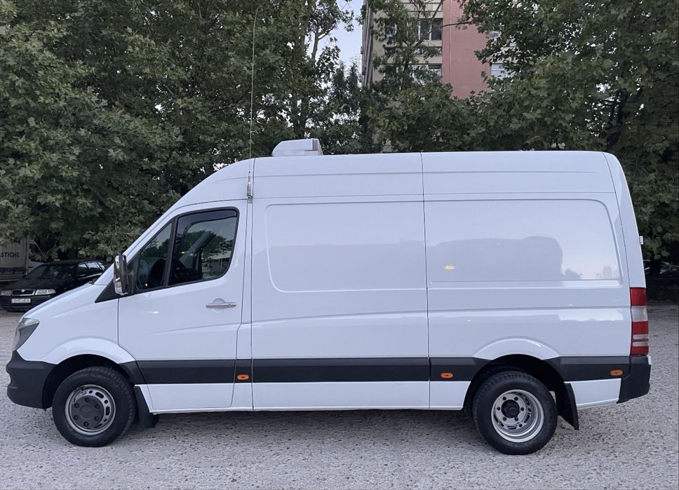 Mercedes sprinter