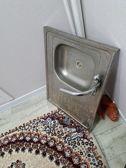 Раковина смеситель