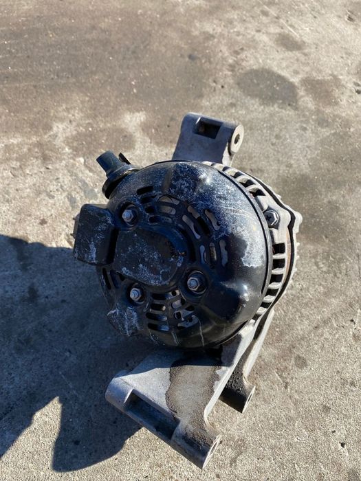 Alternator VOLVO S40 V50  36002575 30667072 30795495 30795497