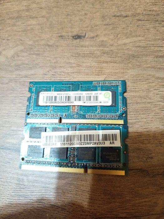 Продавам ram памет за лап топ 1x2 и 1x4