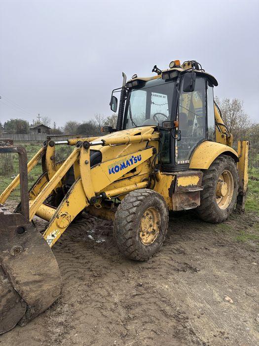 De vanzare buldoexcavator komatzu wb97