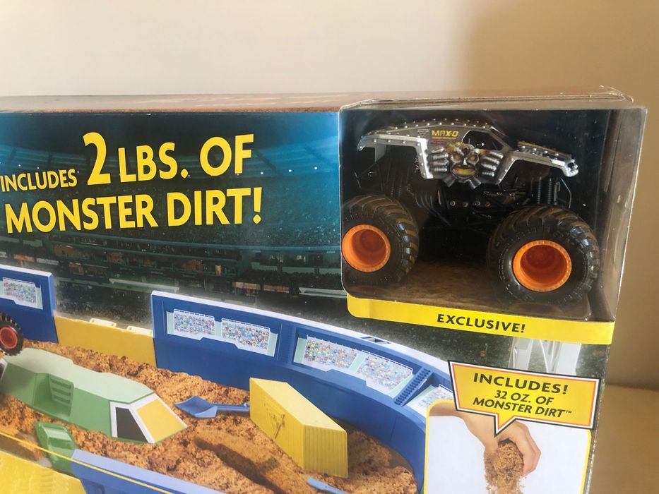 Monster Jam Metal Truck Max-D Dirt Arena Playset Nisip Kinetic Sand