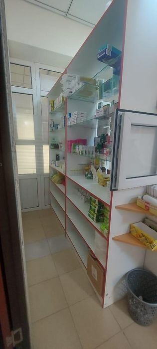 Витринные шкафы для любых товаров