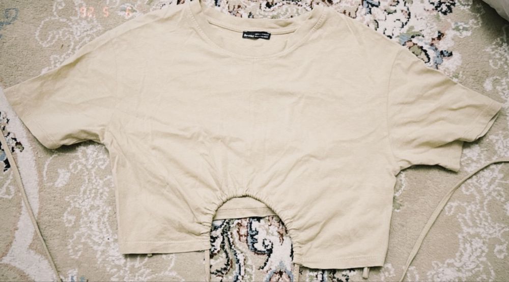 Топ  Bershka б/у Xs 40