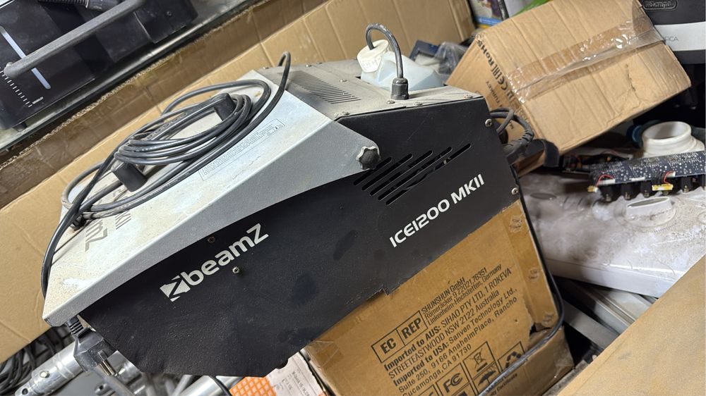 Amplificator putere qsc rmx 4050Hd 2450  samson sxd7000 dsp  jbl Mrx 528S  the amp  boxe active master audio  denon dn mc 6000 consol