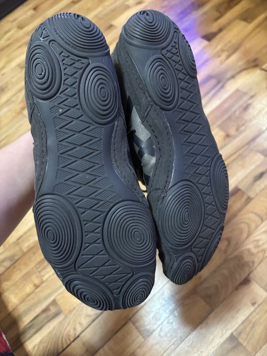 Бурцовки asics 42/5