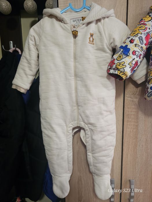 Яке и гащеризон (космонавт) Guess 12м.