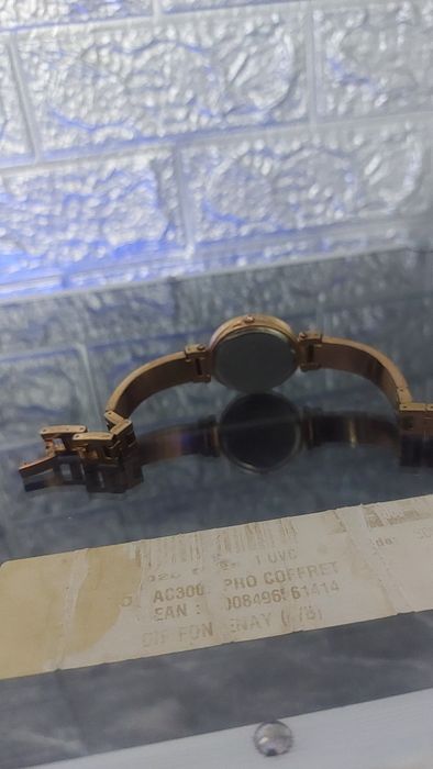 Ceas de mana pentru femei Anne Klein stare foarte bună