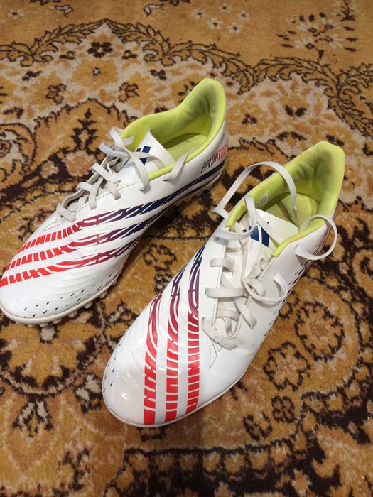 Vand ghete de fotbal ADIDAS Predator Edge.4 TF