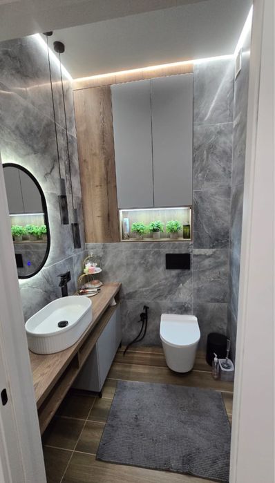 Продам 4-комн. квартиру