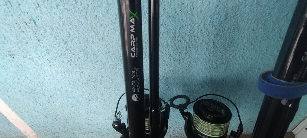 Vînd bețe crap ( 3,60m )