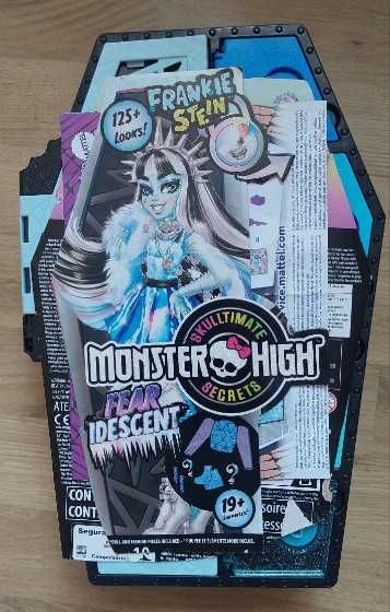 Кукла Frankie Stein Monster High, гардероб с 19 изненадващи модни аксе