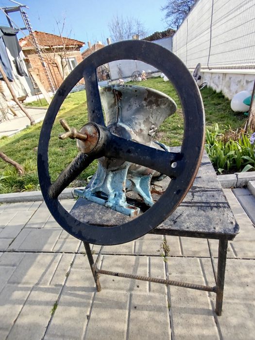 Стара месомелачка