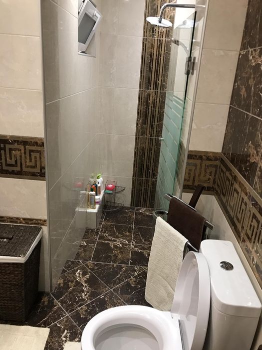 Продава се Къща в Мартен - 300 кв.м за 1067 €/кв.м - Снимка #2