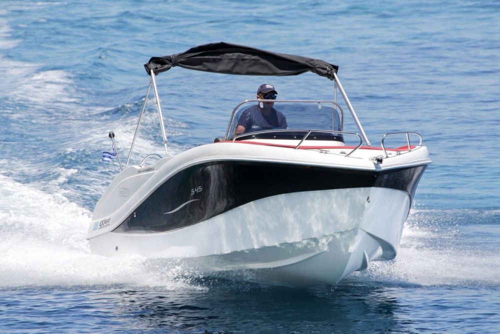Моторна лодка Oki Barracuda 545