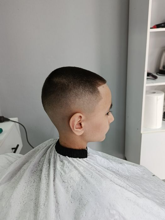 Sartarosh xizmati Chirchiq