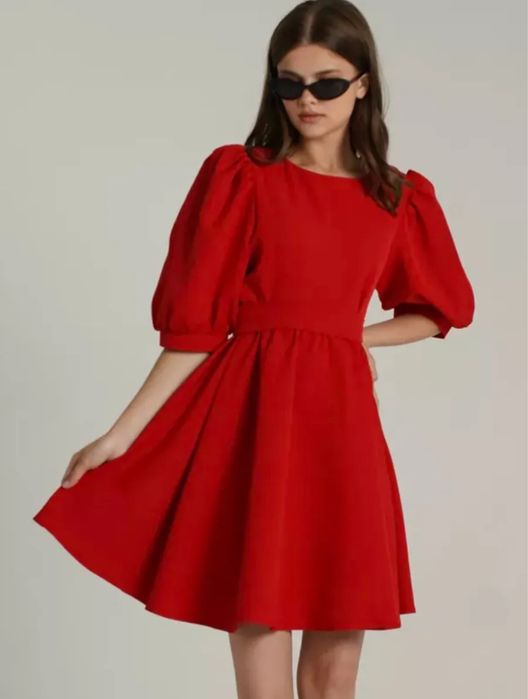 Платье нарядное праздничное