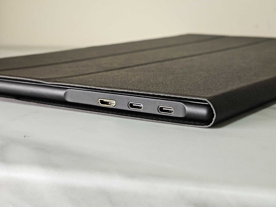 15.6″ портативен дисплей | USB-C / HDMI