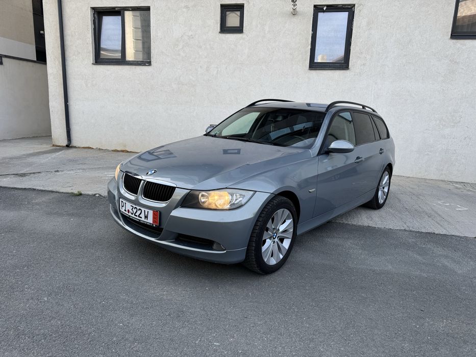 Vand Bmw E91 320 Dissel pret 2450 Euro