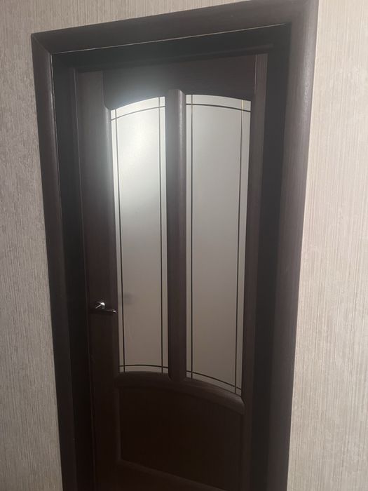 Продам межкомнатные двери