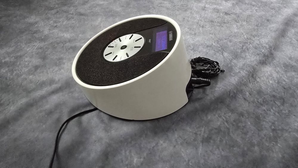 Yamaha TSX-B15D, boxă bluetooth