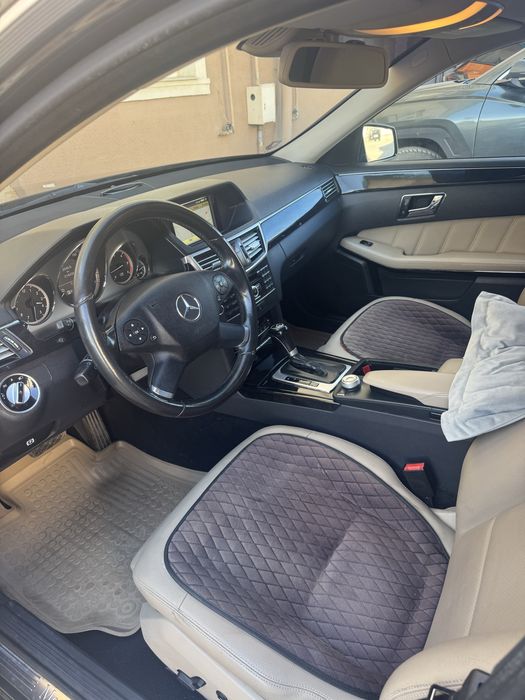 Mercedes benz E250 CDI 4 matic