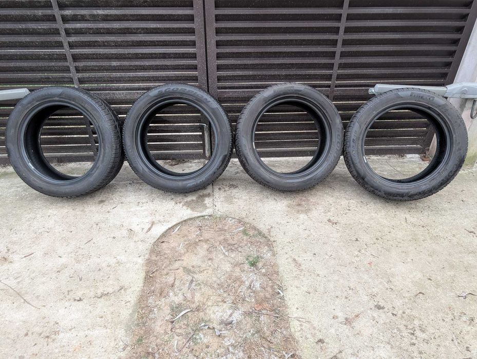 4 anvelope iarna Pirelli Scorpion Winter 235 55R19 101H DOT2020