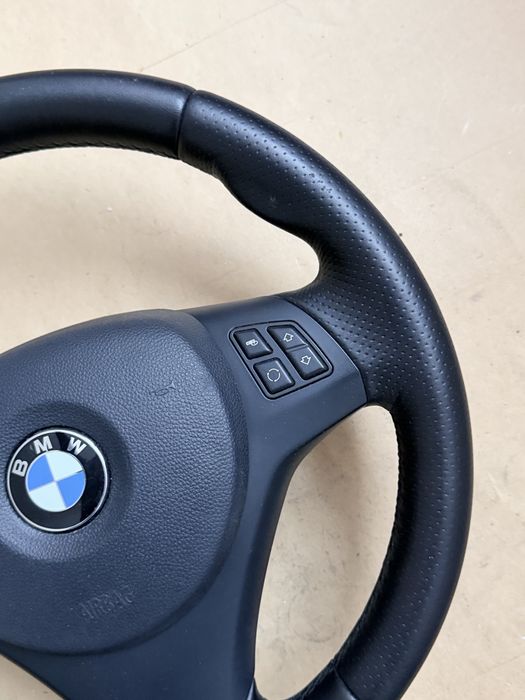 Бмв М волан bmw e84 e87 e90 e91 e92 e93