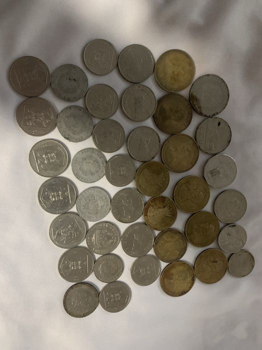 Vând colecție de monede vechi!