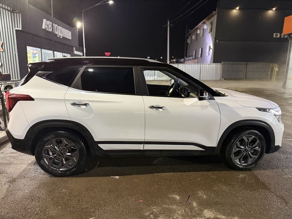 Продам машину кия