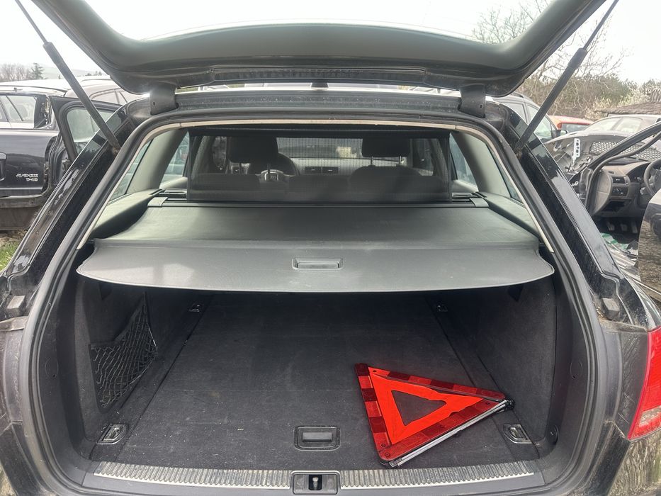 Щора за багажник за Ауди А4 B7 комби!