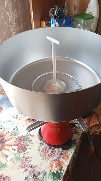 Продам сепаратор срочно