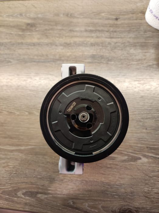 Компресор Климатик DENSO BMW E87