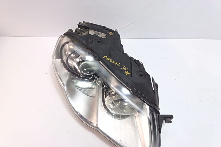 Far dreapta cu Xenon complet 3C0941752D Volkswagen VW Passat B6