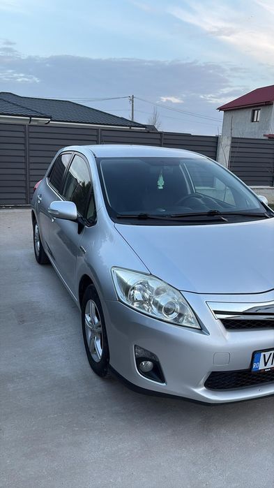 TOYOTA Auris 2011 — imagine 2