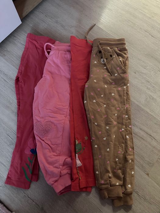 Сет от детски дрешки размер 110/116