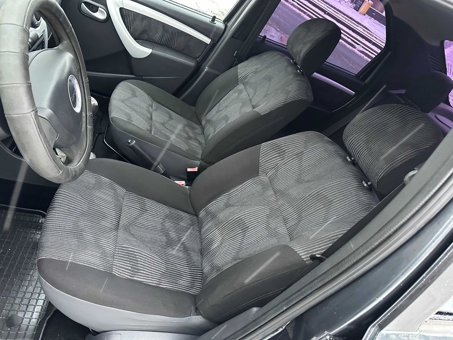 Dacia Logan 1.6 16v 105CP Laureate 138000km Unic proprietar