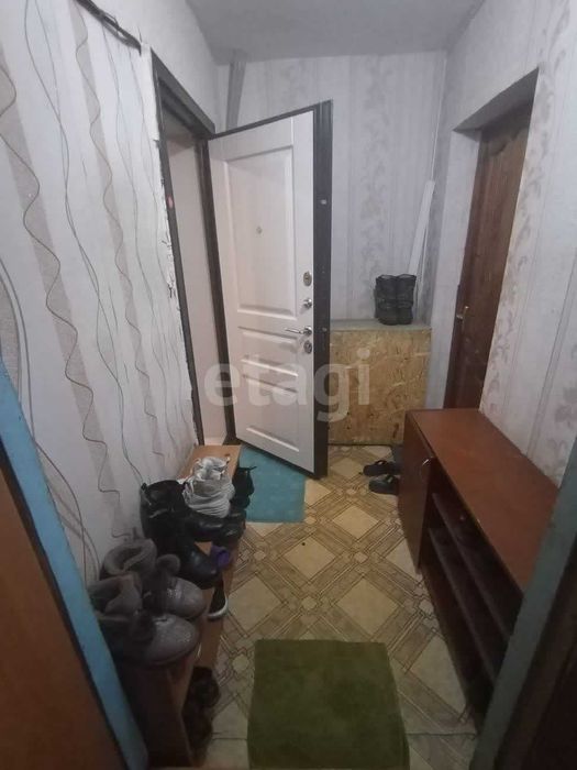 Продам 2 комнатную квартиру