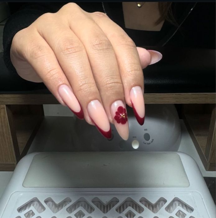 Маникюр, на дому