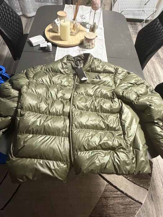 Geaca Adidas Noua cu eticheta