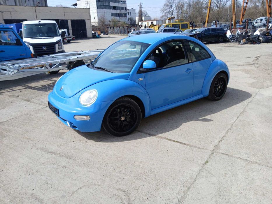 Volkswagen New Beetle 2.0 116 к.с., 2001 г., full екстри, син.