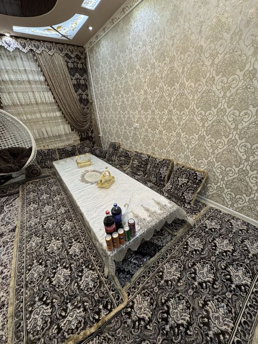 Xontaxta parda va ko’rva yostiq sotiladi