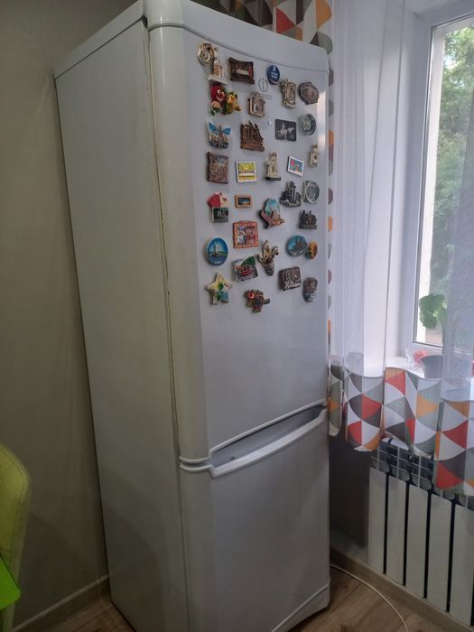 Продаю холодильник б/у