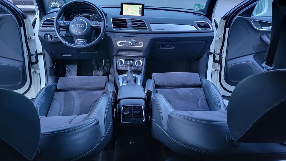 Vând Audi Q3 S-line Quattro 4X4 motor 2 L diesel euro 5 cutie automată 7+1 viteze numere rosii valabile(OFER FISCAL PE LOC) recent adus din Germania i