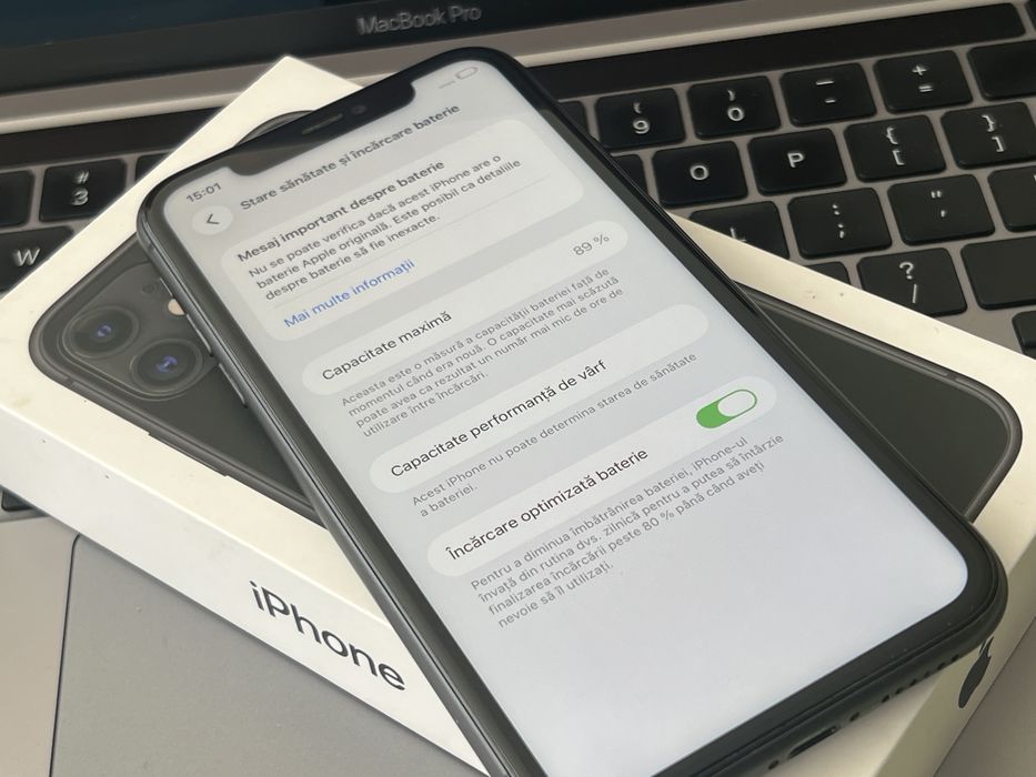 iPhone 11  / Perfect Functional / 128 GB / 90% Bateria