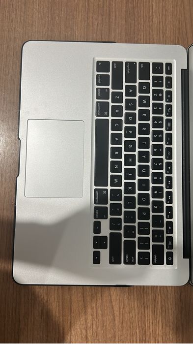 Ноутбук Macbook air 13