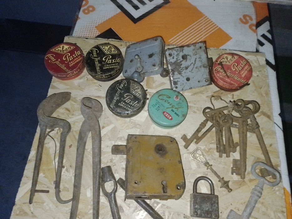 Vand casca de pompieri veche