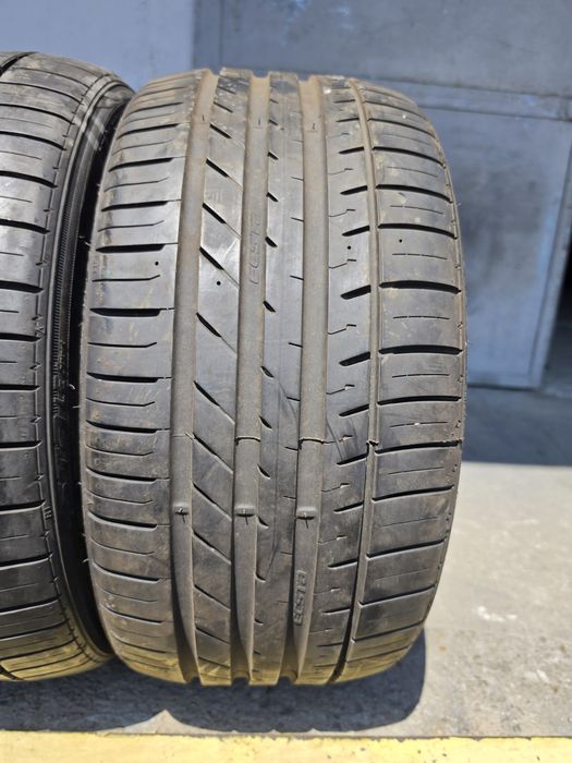 2 бр. летни гуми 225/35/17 Kumho 5,5-6 mm DOT 0417
