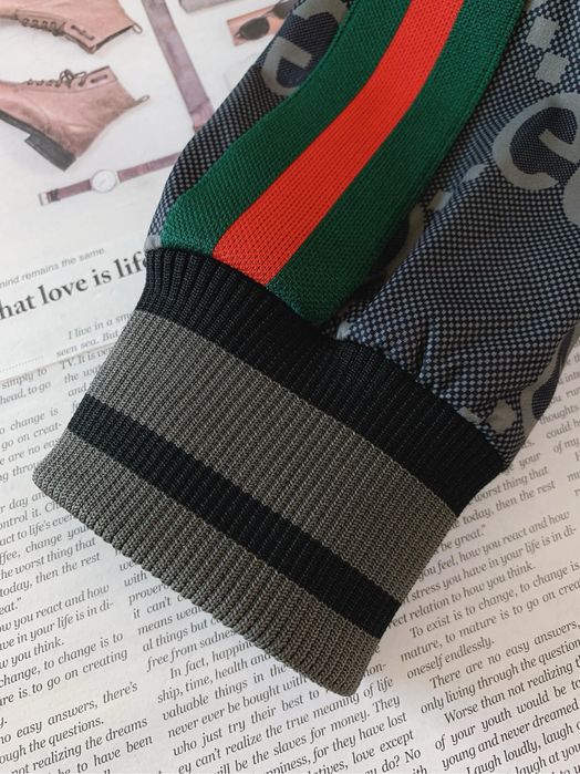 Geaca Gucci , calitate premium , pe comanda , noua , XL