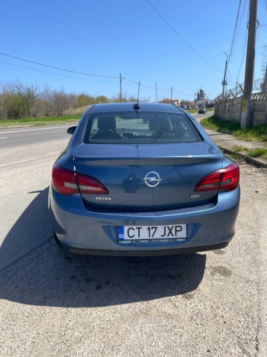 Opel Astra 1.6 Diesel (CDTI)